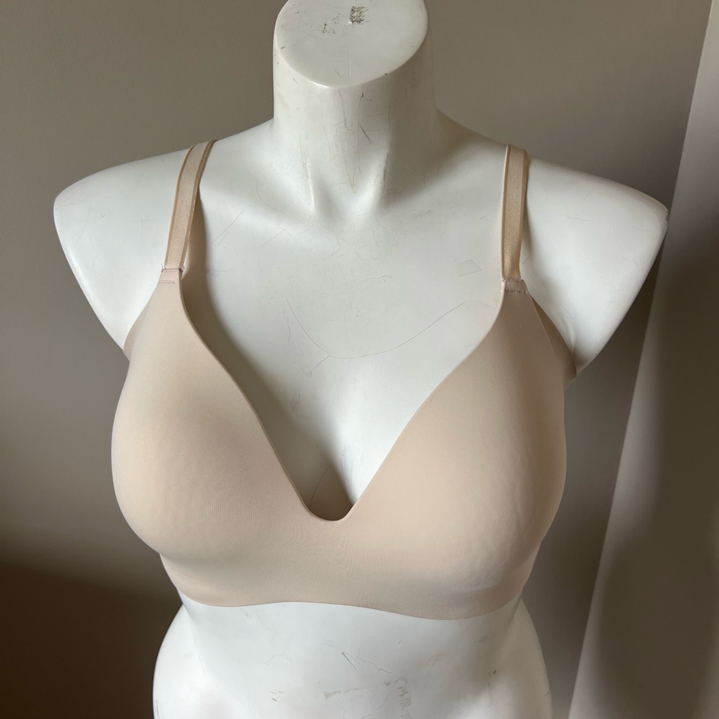 Knix Wingwoman Wireless Bra Ivory Size 7